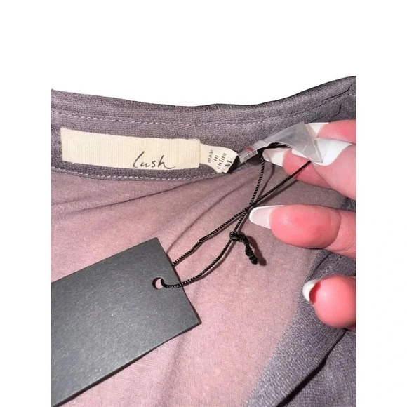 Lush Clothing smoky LavenderSheer Collared Blouse Size M Short Sleeve Casual Top - Picture 5 of 7